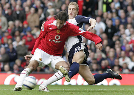 他依然坚持 他依然坚持